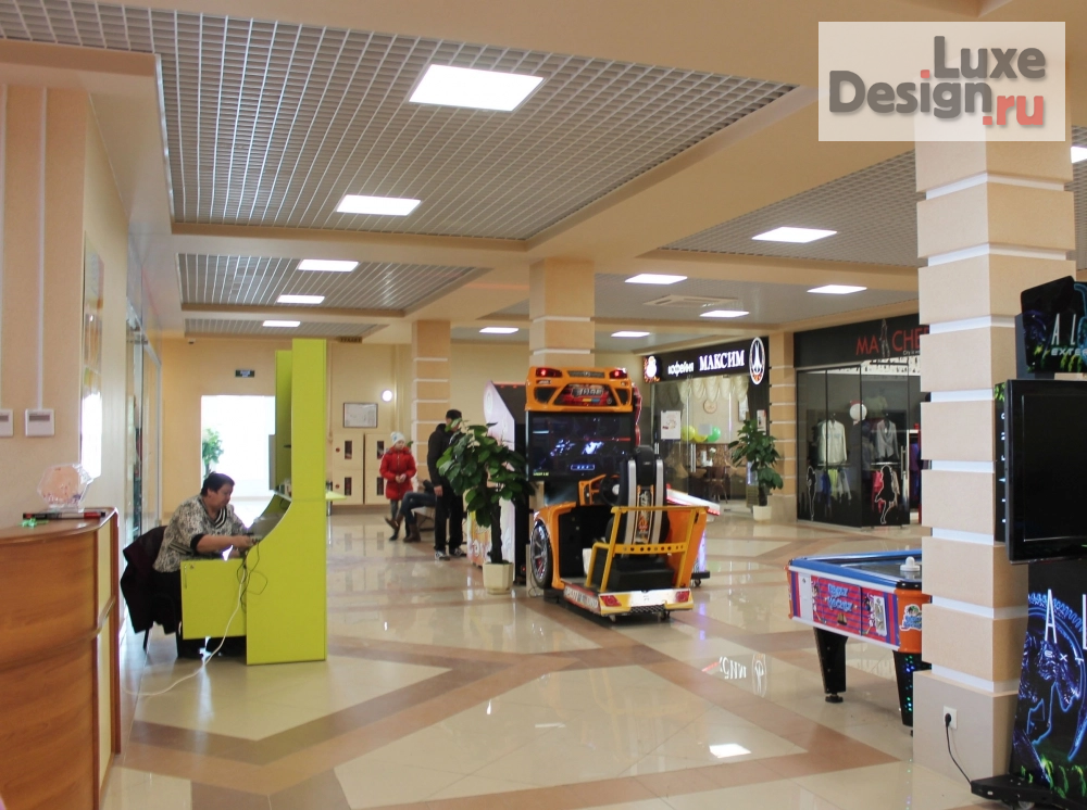 Дизайн интерьера торгового комплекса "ТРЦ "Ретро"" (фото 2)